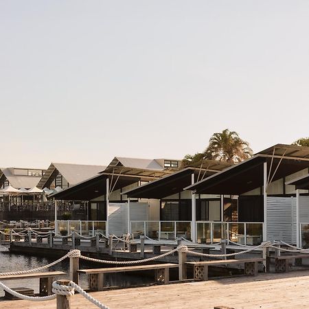 Caves Coastal Bar & Bungalows Caves Beach Exteriör bild