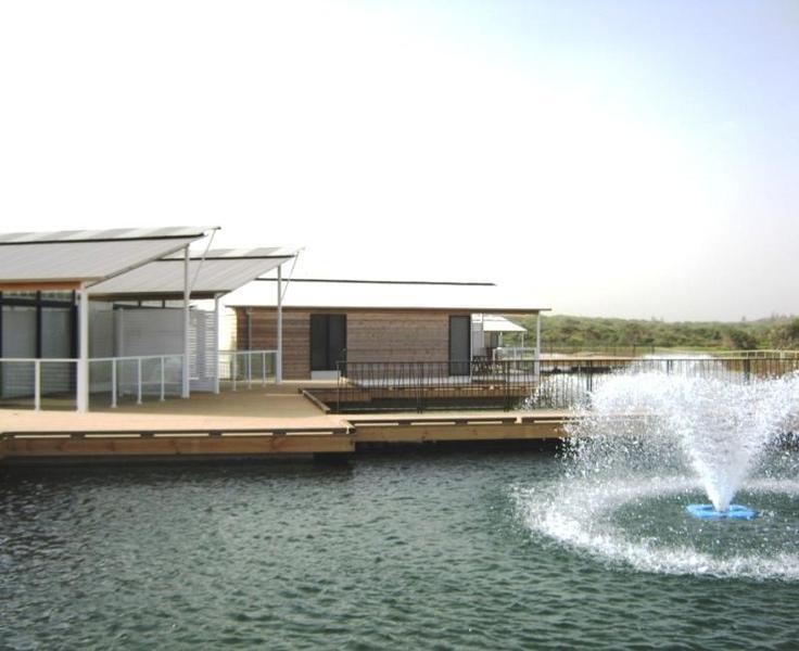 Caves Coastal Bar & Bungalows Caves Beach Exteriör bild